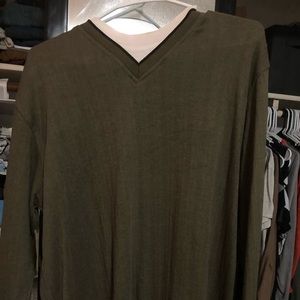 Men’s long sleeve shirt